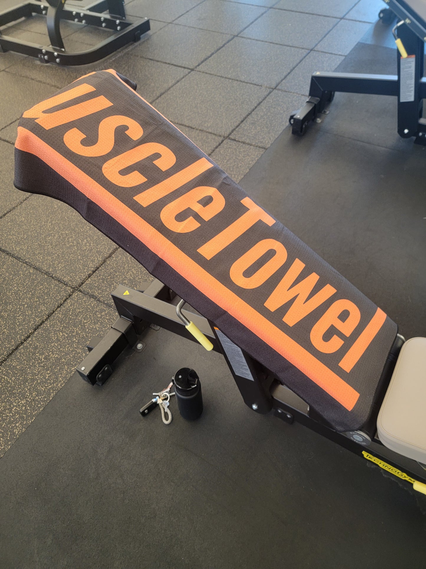 Branded MuscleTowel (1 Pack)